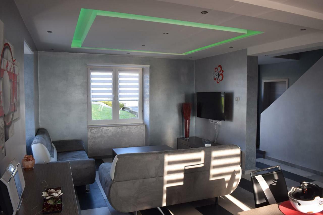 Le Gite De Maya Bining Exterior foto